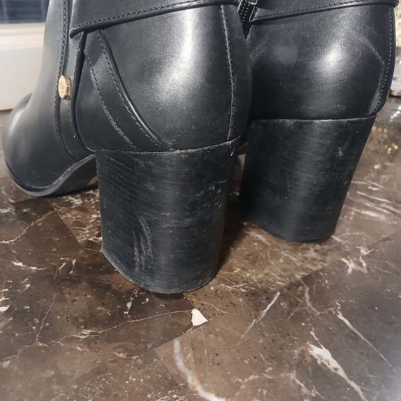 Louise et Cie Black Leather Ankle Booties with Block Heel and Gold Accent - Picture 5 of 16